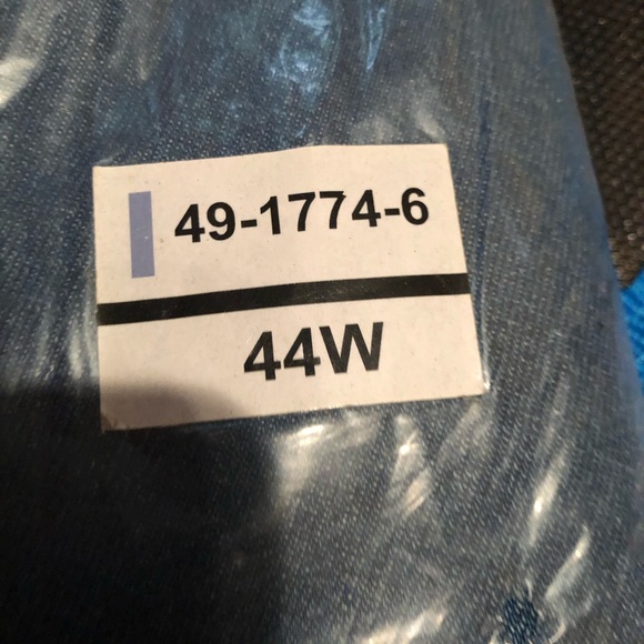 44W woman within jeans medium wash - Picture 3 of 8